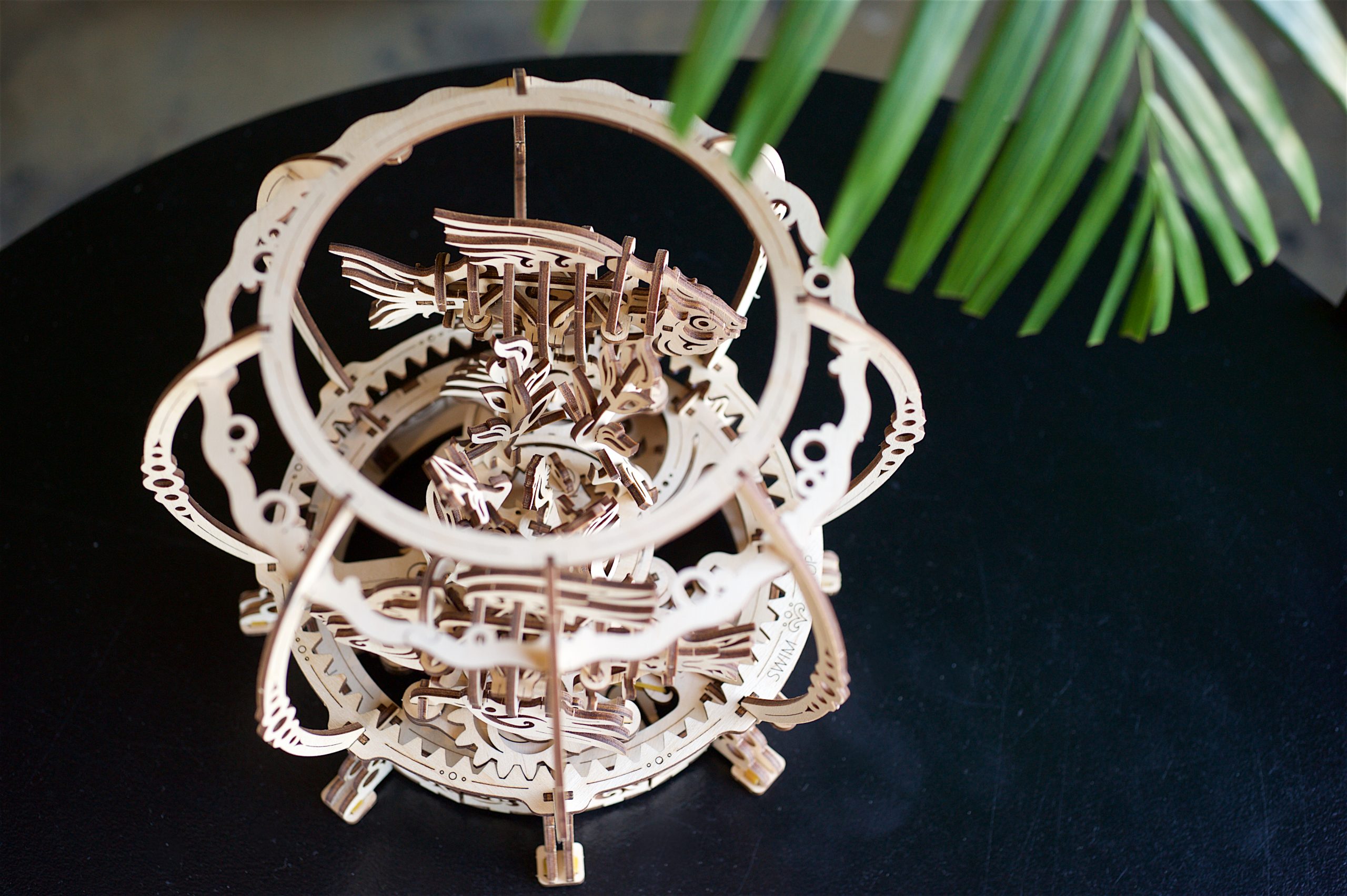 Ugears 3D drevené mechanické puzzle Mechanické akvárium