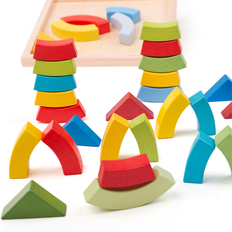 Bigjigs Toys Drevené skladacie oblúky a trojuholníky
